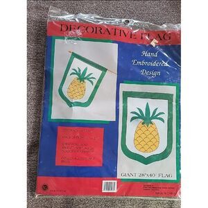 VTG Pineapple Garden Flag Tropical Four Star Decorative 1994 Green Nylon 28x40